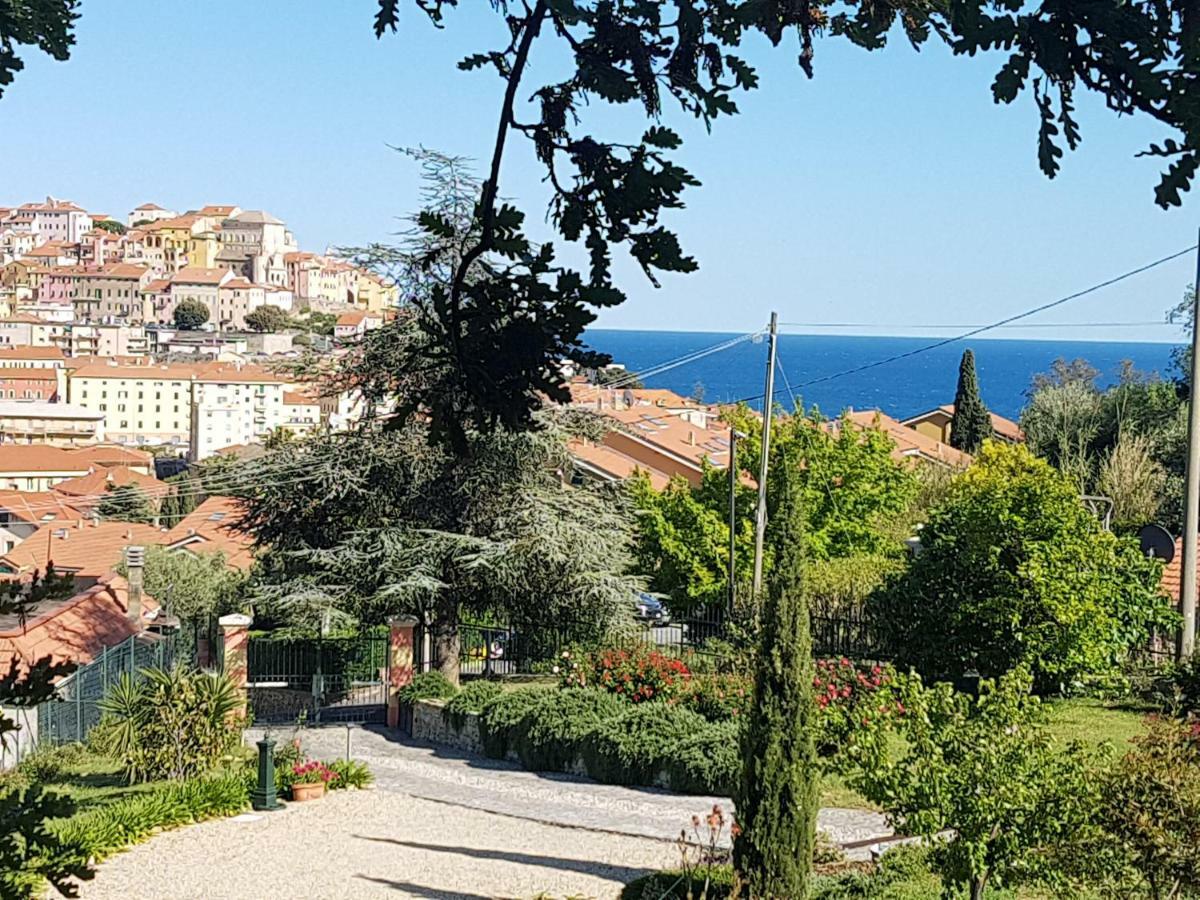 Villa Caterina Империа Екстериор снимка