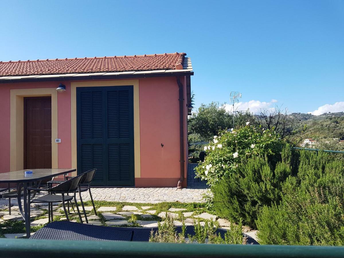 Villa Caterina Империа Екстериор снимка